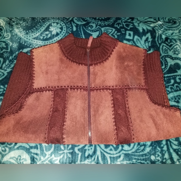 🧡 B2G1 EUC full zip no sleeve suede front sweater - Picture 5 of 5